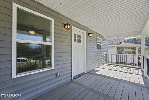 Tiny photo for 222 Morgan Ave, Harriman, TN 37748 (MLS # 1359777)