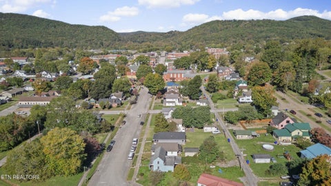 Tiny photo for 222 Morgan Ave, Harriman, TN 37748 (MLS # 1359777)