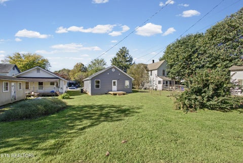 Tiny photo for 222 Morgan Ave, Harriman, TN 37748 (MLS # 1359777)