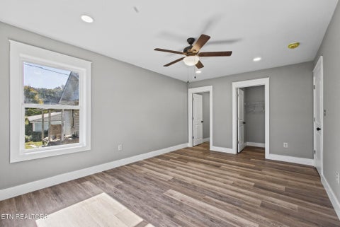 Tiny photo for 222 Morgan Ave, Harriman, TN 37748 (MLS # 1359777)