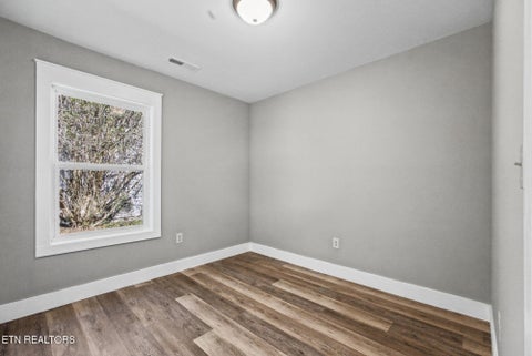 Tiny photo for 222 Morgan Ave, Harriman, TN 37748 (MLS # 1359777)