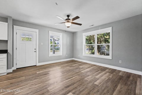 Tiny photo for 222 Morgan Ave, Harriman, TN 37748 (MLS # 1359777)