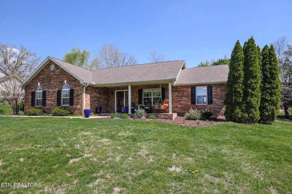 Photo of 780 Gateway Lane Ln, Seymour, TN 37865 (MLS # 1296361)