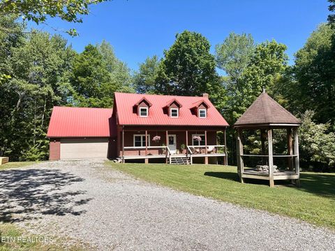 Photo of 320 Reed Place, Monterey, TN 38574 (MLS # 1339053)