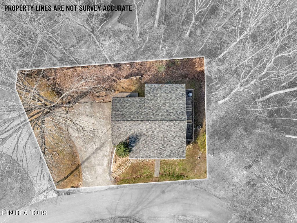 Photo of 2106 Hickory Manor Rd, Sevierville, TN 37862 (MLS # 1324827)