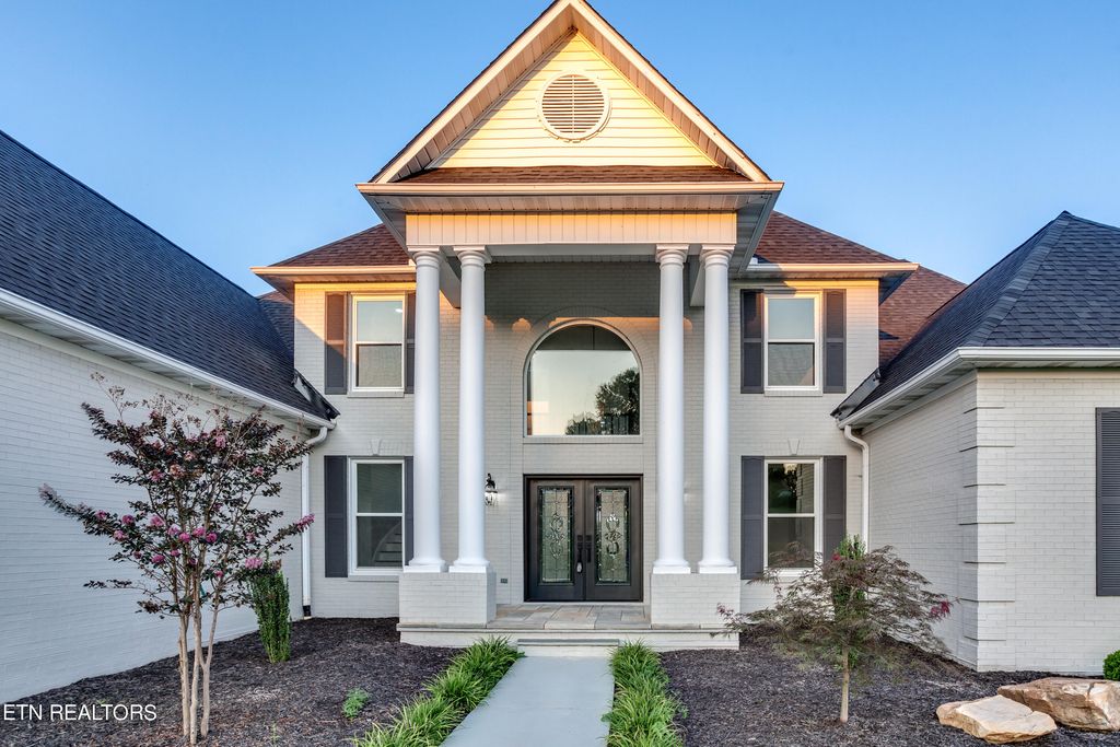 Photo of 3706 Riverbrook Drive, Louisville, TN 37777 (MLS # 1271853)