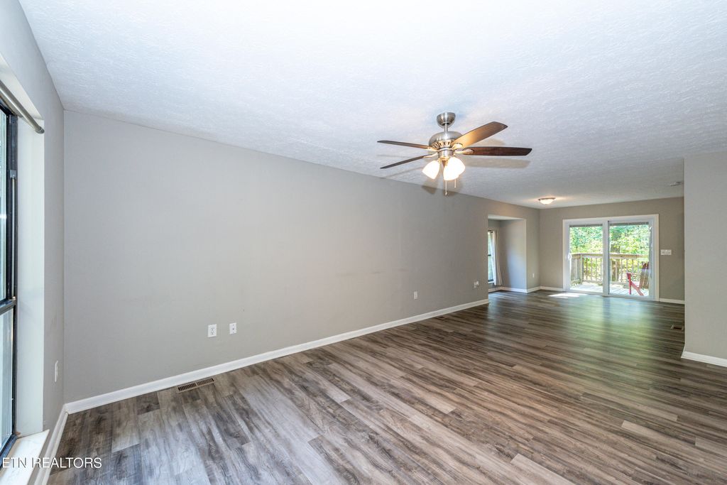 Photo of 215 Park Lane, Oliver Springs, TN 37840 (MLS # 1276259)