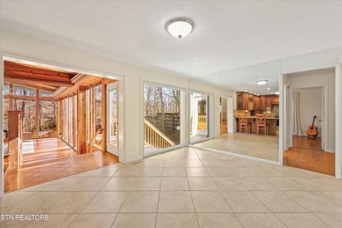 Tiny photo for 565 Hillcrest Circle, Etowah, TN 37331 (MLS # 1324604)