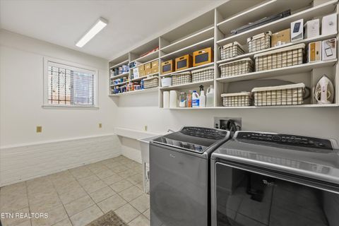 Tiny photo for 565 Hillcrest Circle, Etowah, TN 37331 (MLS # 1324604)