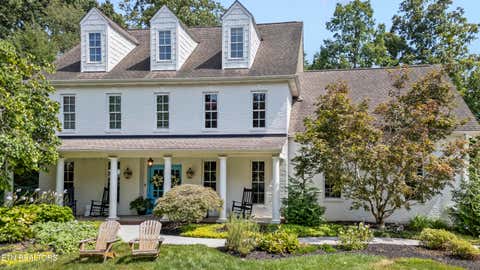 Photo of 912 Vista Oaks Lane, Knoxville, TN 37919 (MLS # 1352432)