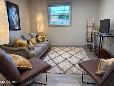 Tiny photo for 7415 NW Bennington Drive, Knoxville, TN 37909 (MLS # 1327699)