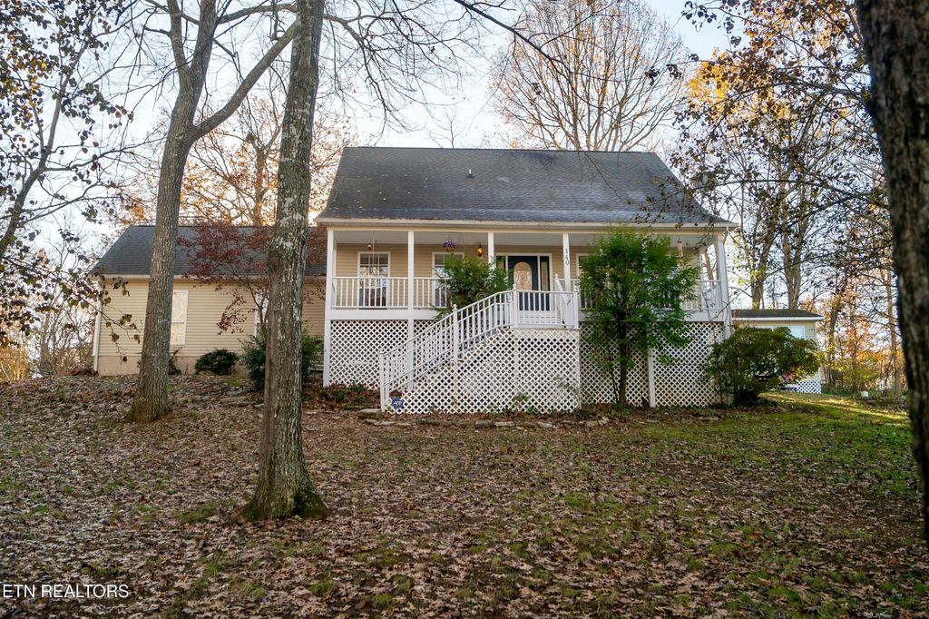 Photo of 140 Newport Way, Kingston, TN 37763 (MLS # 1284894)