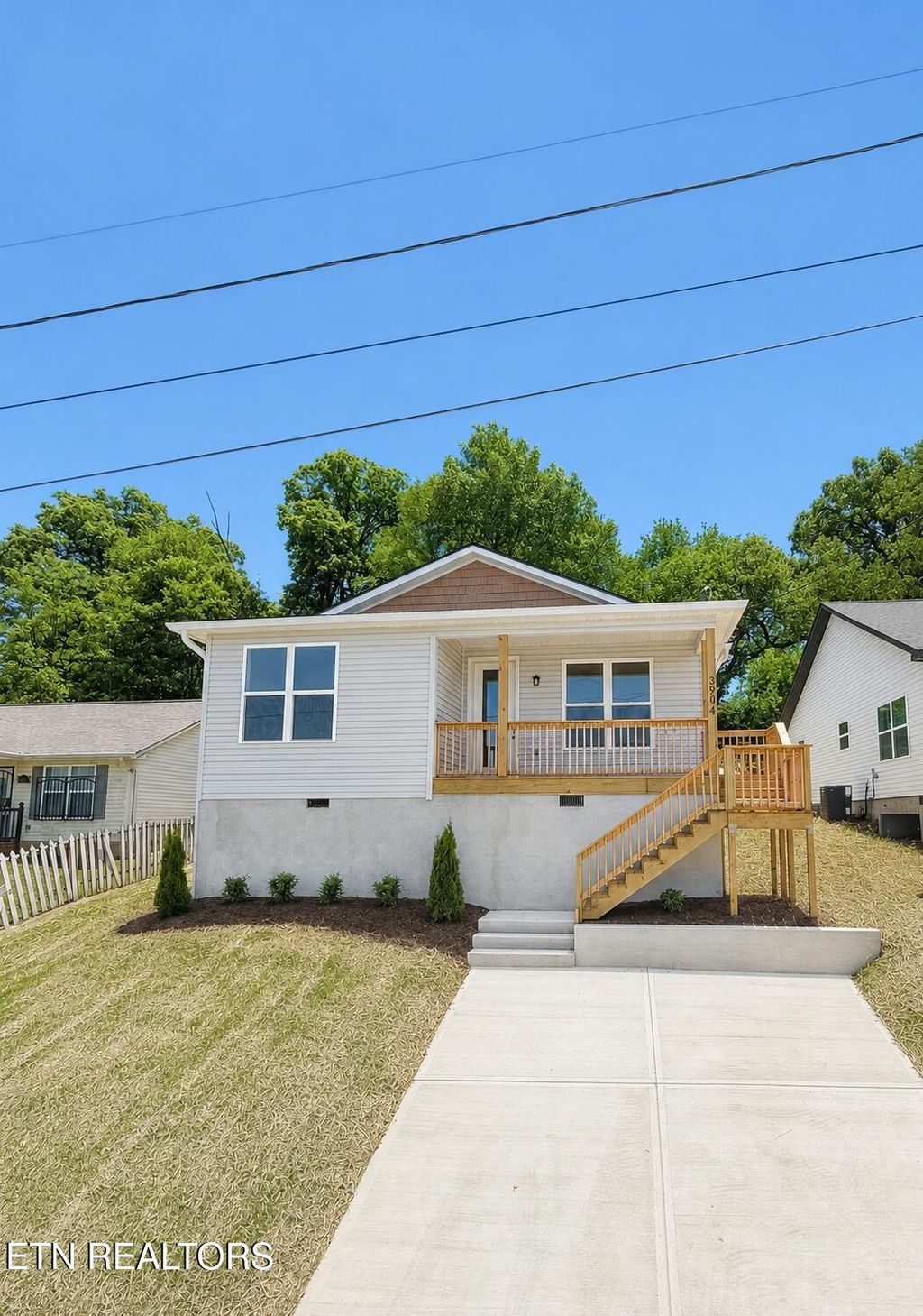 Photo of 3904 Lilac Ave, Knoxville, TN 37914 (MLS # 1340112)