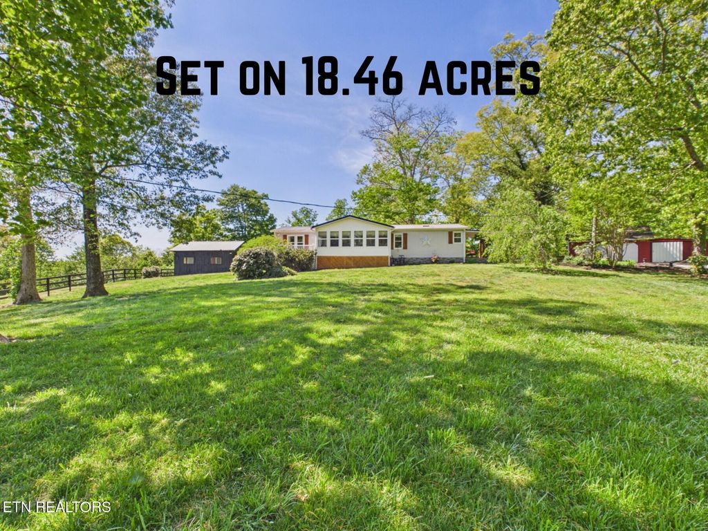 Photo of 105 Speers Rd, Kingston, TN 37763 (MLS # 1338384)