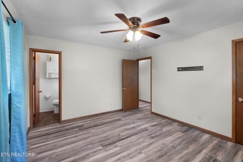 Tiny photo for 133 Bunch Lane, Clinton, TN 37716 (MLS # 1337370)