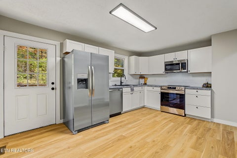 Tiny photo for 28678 Rhea County Hwy, Spring City, TN 37381 (MLS # 1360361)