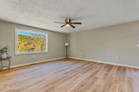 Tiny photo for 28678 Rhea County Hwy, Spring City, TN 37381 (MLS # 1360361)