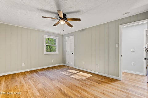 Tiny photo for 28678 Rhea County Hwy, Spring City, TN 37381 (MLS # 1360361)