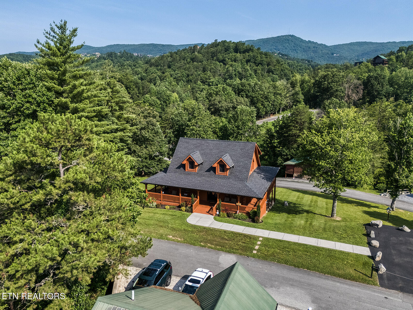 2028 Piney Overlook Lane
