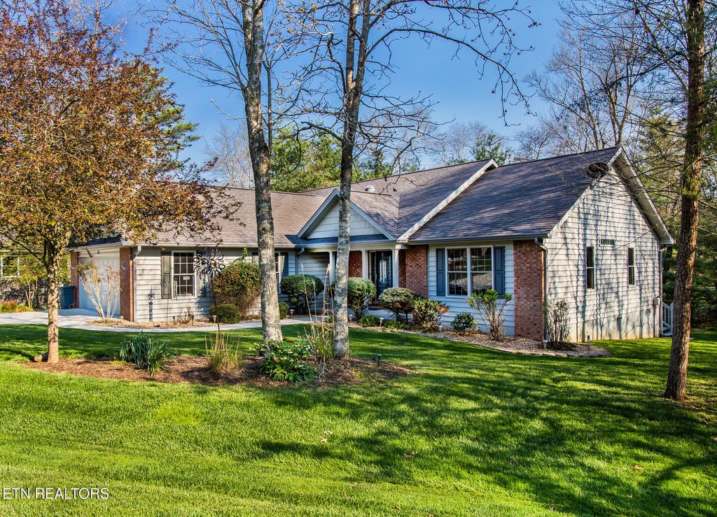 Photo of 13 Kenwood Court, Crossville, TN 38558 (MLS # 1338025)