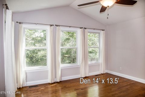 Tiny photo for 13 Kenwood Court, Crossville, TN 38558 (MLS # 1338025)