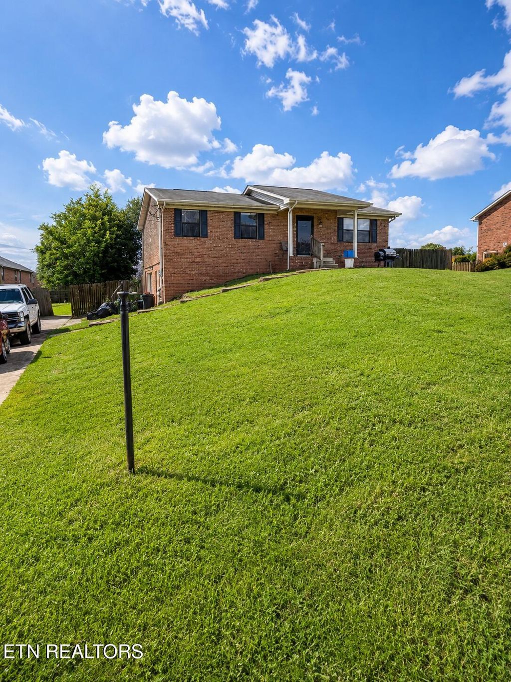 Photo of 435 Clearbrook Drive, Jefferson City, TN 37760 (MLS # 1342877)