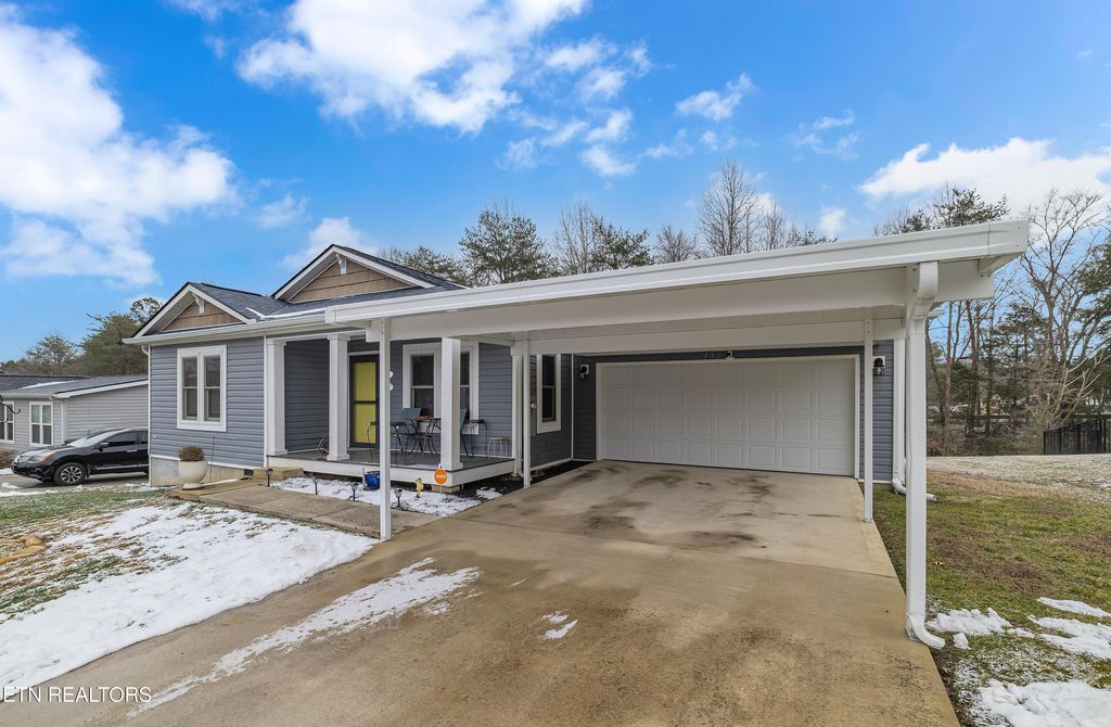 Photo of 332 Contentment Lane, Knoxville, TN 37920 (MLS # 1328726)