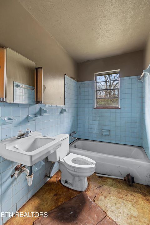 Tiny photo for 4996 Saint Paul Rd, Morristown, TN 37813 (MLS # 1332016)