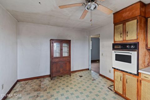 Tiny photo for 4996 Saint Paul Rd, Morristown, TN 37813 (MLS # 1332016)