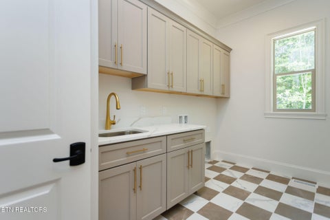 Tiny photo for 15 Hanover Court, Fairfield Glade, TN 38558 (MLS # 1359957)