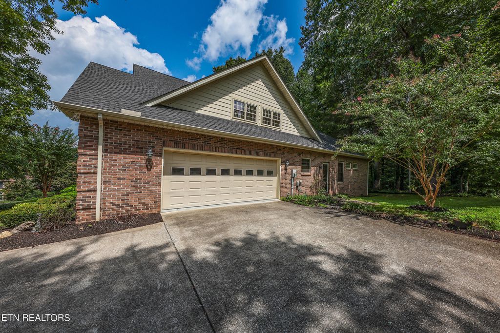Photo of 116 William Lane, Oak Ridge, TN 37830 (MLS # 1312426)