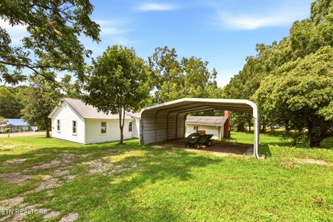 Tiny photo for 3300 Lake City Hwy, Rocky Top, TN 37769 (MLS # 1352283)