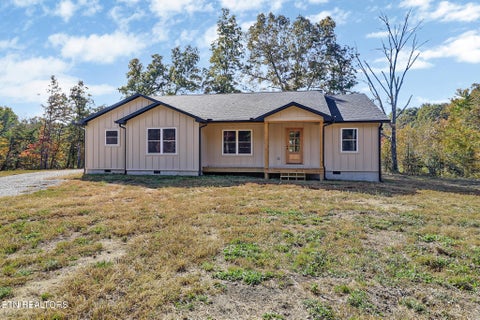 Tiny photo for 128 Greystone Way, Jamestown, TN 38556 (MLS # 1360184)