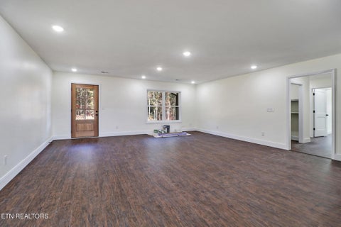 Tiny photo for 128 Greystone Way, Jamestown, TN 38556 (MLS # 1360184)