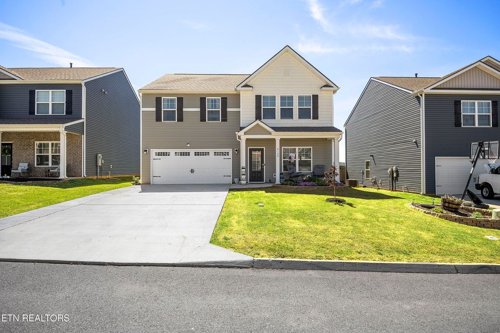 Photo of 8108 Dennis Fox Lane, Knoxville, TN 37938 (MLS # 1339747)