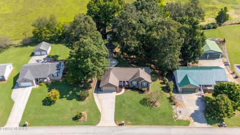 Tiny photo for 950 Dunkirk Drive, Maryville, TN 37801 (MLS # 1355968)