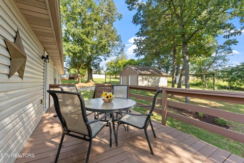 Tiny photo for 950 Dunkirk Drive, Maryville, TN 37801 (MLS # 1355968)