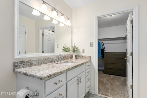Tiny photo for 950 Dunkirk Drive, Maryville, TN 37801 (MLS # 1355968)