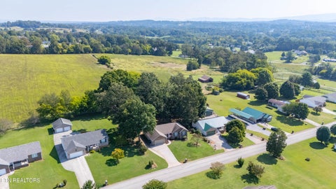 Tiny photo for 950 Dunkirk Drive, Maryville, TN 37801 (MLS # 1355968)