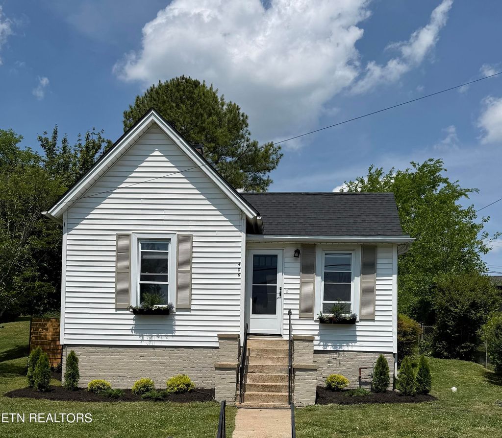 Photo of 405 Ocala Drive, Knoxville, TN 37918 (MLS # 1338325)