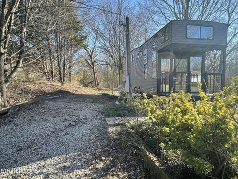 Photo of 307 County Road 890, Etowah, TN 37331 (MLS # 1325717)