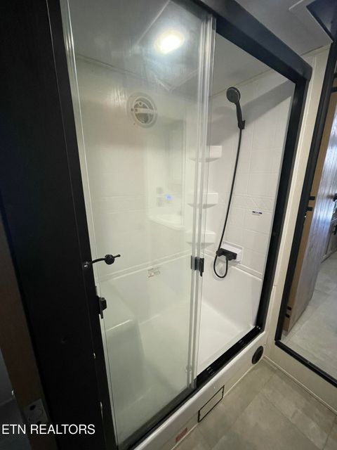 Tiny photo for 307 County Road 890, Etowah, TN 37331 (MLS # 1325717)