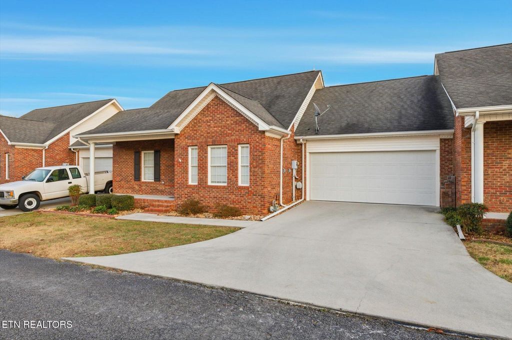 Photo of 504 Fairway Drive, Athens, TN 37303 (MLS # 1326884)