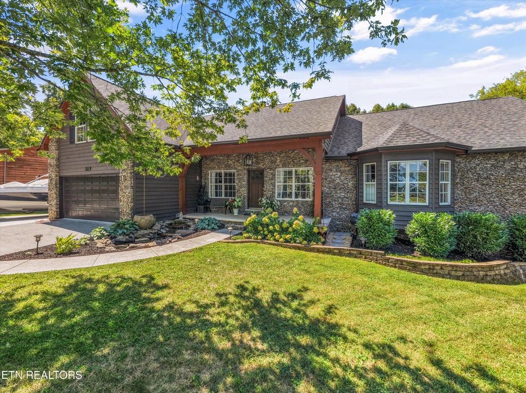Photo of 4449 Wonderland Drive, Louisville, TN 37777 (MLS # 1354436)