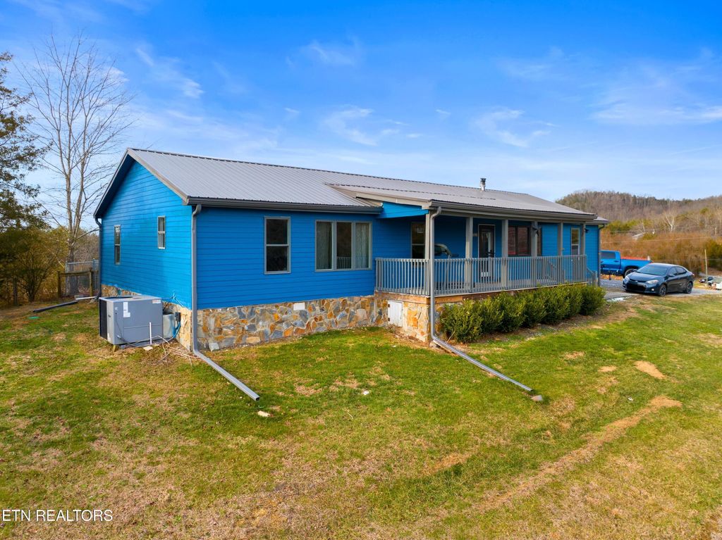 Photo of 1690 Goodman Loop, Bulls Gap, TN 37711 (MLS # 1328192)