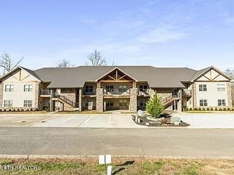 Condominium in Townsend TN 338 Shooting Star Loop.jpg