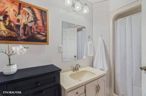 Tiny photo for 209 Strawberry Lane, Caryville, TN 37714 (MLS # 1326107)