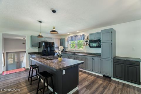 Tiny photo for 209 Strawberry Lane, Caryville, TN 37714 (MLS # 1326107)