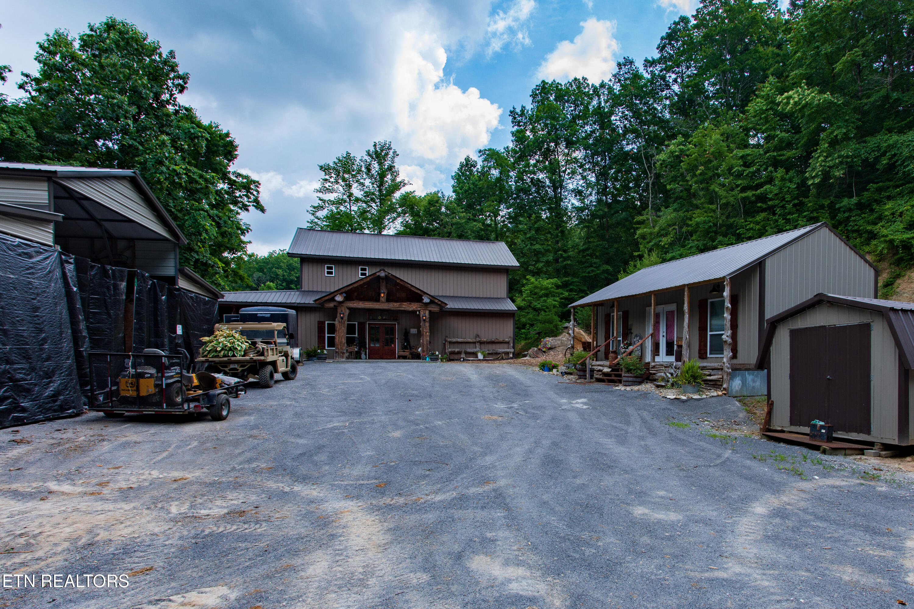700 Damewood Hollow Rd