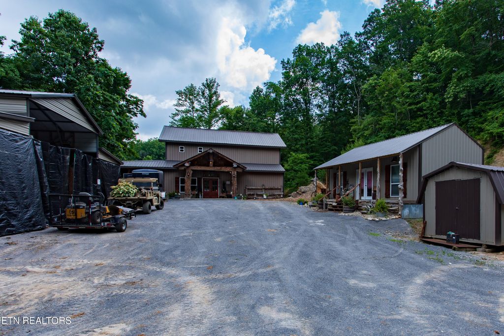 Photo of 700 Damewood Hollow Rd, Luttrell, TN 37779 (MLS # 1339175)